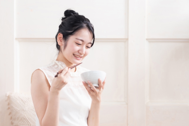 「食べる瞑想」で実践！ストレスを和らげるマインドフルネス／成松由佳